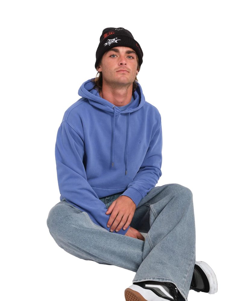 VOLCOM BILLOW LIGHT WASHED MODEL SITTING